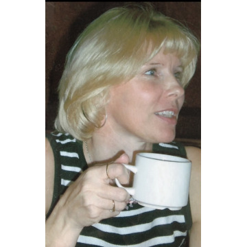 Photo of Debbie ROBINSON