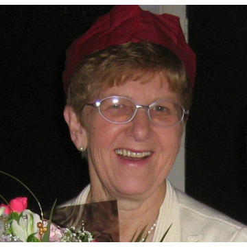 Photo of Doreen HUNT
