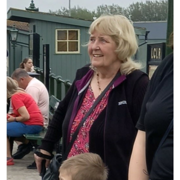 Notice Gallery for Elizabeth Ann ULLYATT