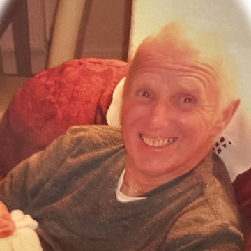 Photo of Colin HARVEY