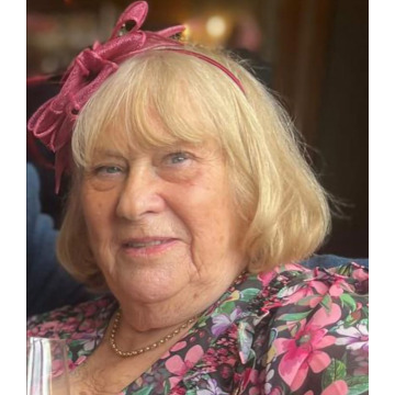 Photo of Carol OGLE