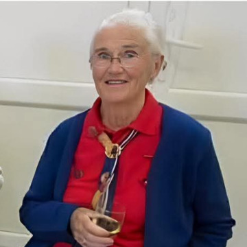 Photo of Ann HUGHES