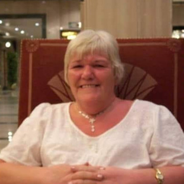 Notice Gallery for Philomena LIVSEY