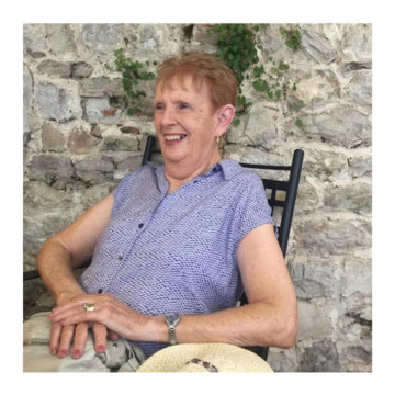 Photo of Linda LONG
