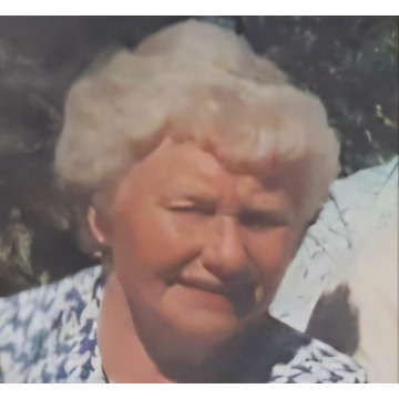 Photo of Evelyn RAY