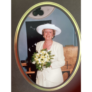 Notice Gallery for Lilian DIXON