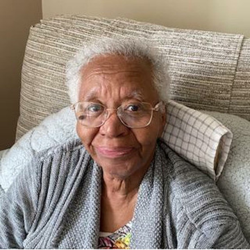 Photo of Verna Yvonne SMALL