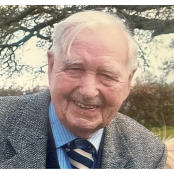 Photo of Kenneth Willoughby HAWARDEN