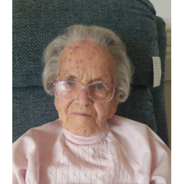 Photo of Beryl OWEN