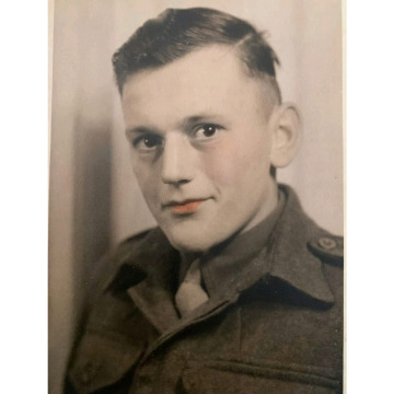 Photo for notice Leslie DENNISON