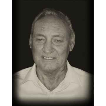 Notice Gallery for Colin DAVIES