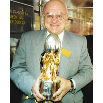 Photo of Derek Huxford Lyne WOODWARD