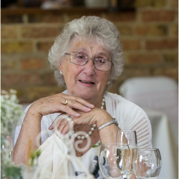 Photo of Lillian MASON