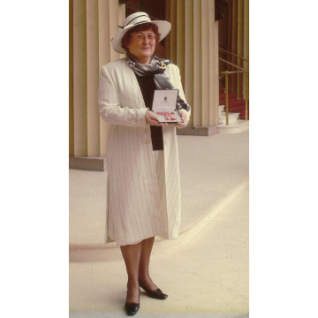 Photo of Christine COURT