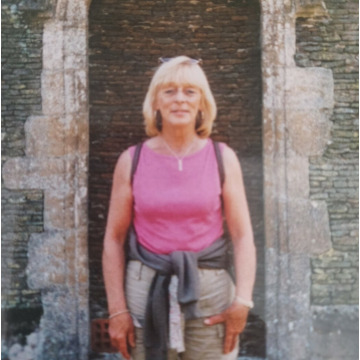 Photo of Barbara STOTHARD