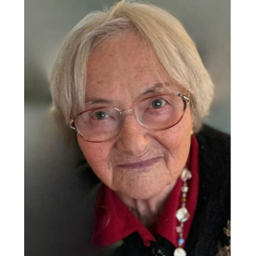 Photo of Doreen CLOWES