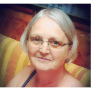 Photo of Linda CREESE