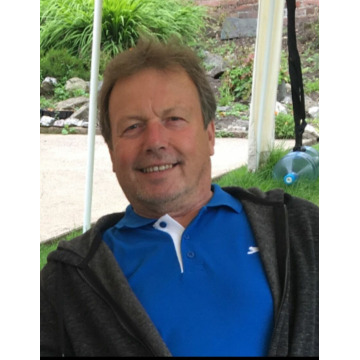 Photo of Stephen HALL