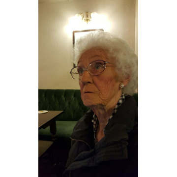 Photo of Linda COWANS