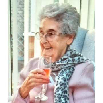 Photo of Teresa McNALLY