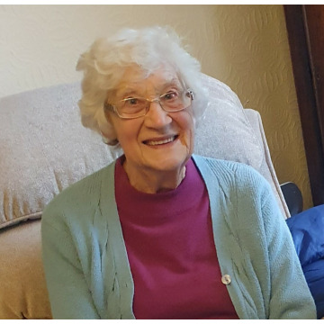 Photo of Margaret (Sylvia) STRANGE