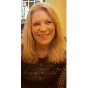 Photo of Nicola Clare PLEDGE