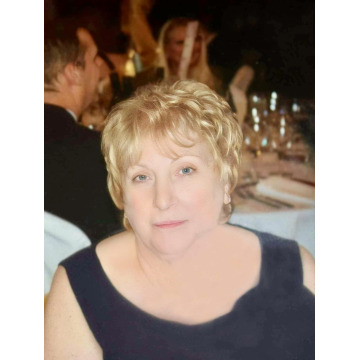 Photo of Pamela KELLY