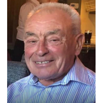 Photo of Barry YEAMAN