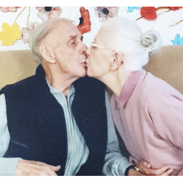 Photo of Alice Joan NIXON