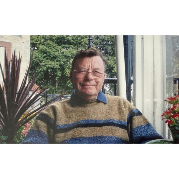 Photo of Leslie MEATS