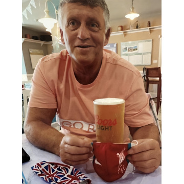 Photo of Clive Edward BOTTOMLEY