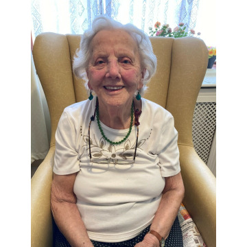 Notice Gallery for Sadie WINTER