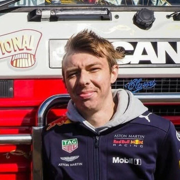 Photo of Jamie HOLEY