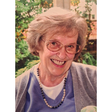 Photo of Elizabeth Ray TRAYNOR