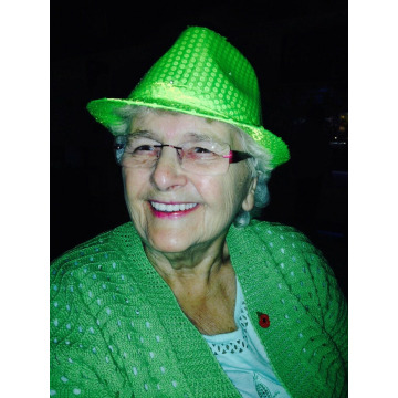 Photo of Joan SYMONS