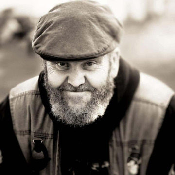 Photo of Michael CAVE