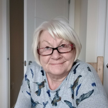 Photo of Brenda Mary HOLDSWORTH