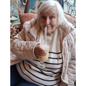 Notice Gallery for Yvonne WILKIN