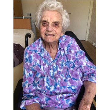 Photo of Dorothy CASS