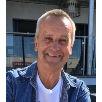 Photo of Gareth THOMSON