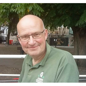 Photo of David CRACKLES