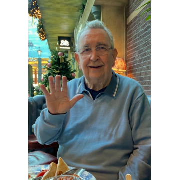 Photo of Leslie James WALLER