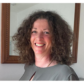 Photo of Lucy HARNESS