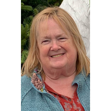 Photo of Lynn Hammond