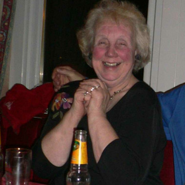 Photo for notice Yvonne HOLROYD
