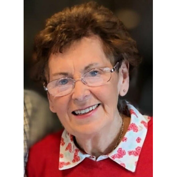 Photo of Elaine MORGAN