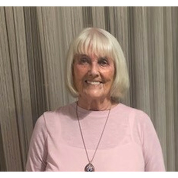 Photo of Helen MCDERMID