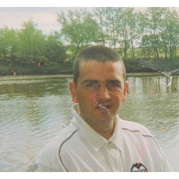 Photo of Gary MCLOUGHLIN