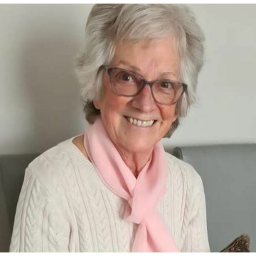 Photo of Dorothy YATES