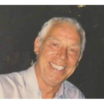 Photo of Peter MILLER